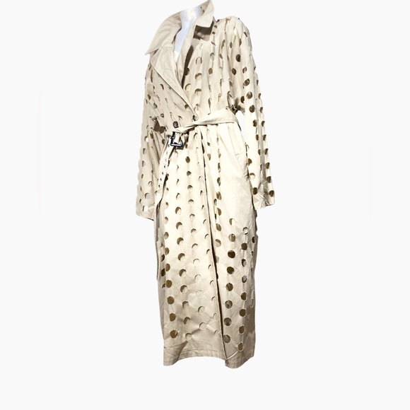 no tag vintage vixen Jackets & Blazers - Elegant Beige Trench Coat 3x can be more like a large it’s an awesome jacket so